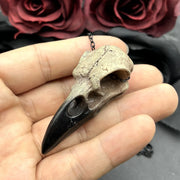 3D Raven Skull Necklace Resin Replica Raven Magpie Crow Poe Gothic Gift,Halloween Raven Skull Necklace,Goth Bird Skull