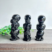 Black Stacked Skull Statue – Gothic Horror Decorative Piece for Dark and Alternative Decor - Black obsidian / 1pc