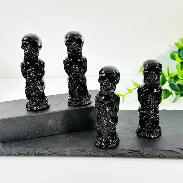 Black Stacked Skull Statue – Gothic Horror Decorative Piece for Dark and Alternative Decor - Black obsidian / 1pc