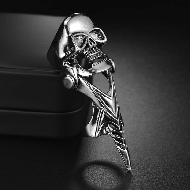 Full Body Skeleton Skull Ring Men and Women Hip Hop Rock Dark Hug Open Ring Demon Punk Gothic Biker Jewelry Halloween