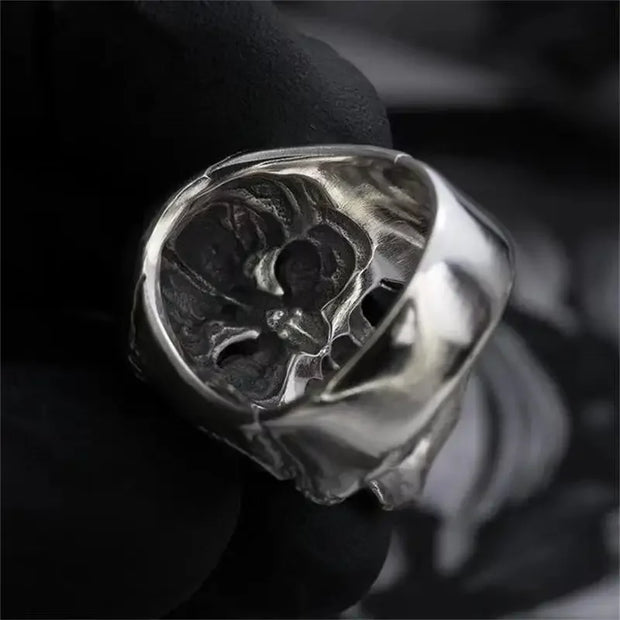 Gothic Punk Exaggeration Demon Skull Rings Cool Men’s 316L Stainless Steel Skull Biker Ring Hiphop Motorcycle Jewelry