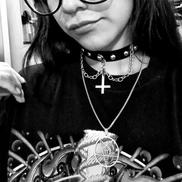 Harajuku Gothic Choker – Satanic Inverted Cross Necklace for Alternative Fashion