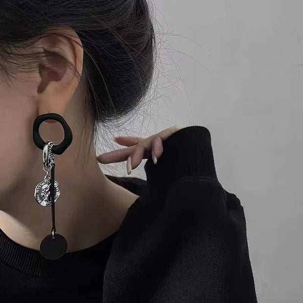 Kiss Jewelry Exaggerated Punk Portrait Round Metal Dangle Earrings for Women Goth 2023 Korean Fashion Kpop Drop Earring