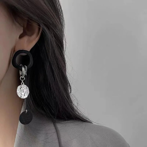 Kiss Jewelry Exaggerated Punk Portrait Round Metal Dangle Earrings for Women Goth 2023 Korean Fashion Kpop Drop Earring