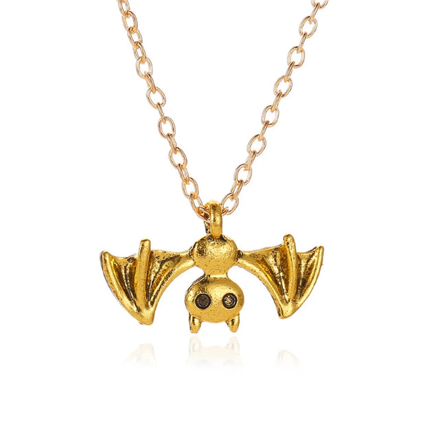 Punk Retro Bat Shaped Pendant Necklace For Men And Women Fashion Vintage Korean Style Animal Bat Shaped Neck Accessory